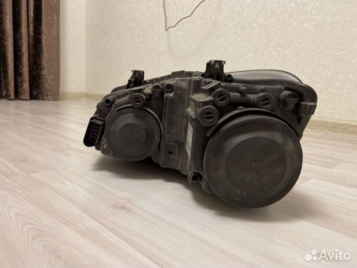 Фара volkswagen polo правая оригинал