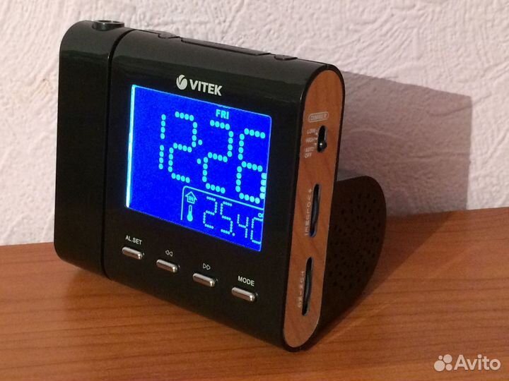 Радиоприемник Vitek