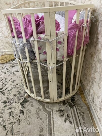 Детская кроватка