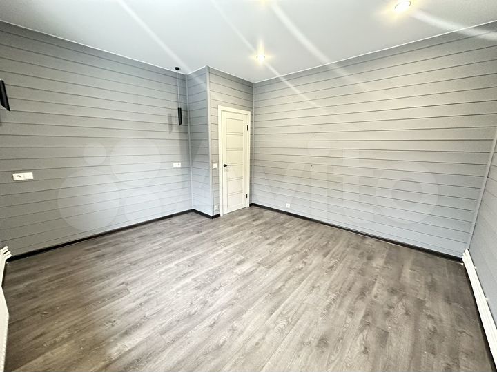 Дом 136 м² на участке 6 сот.