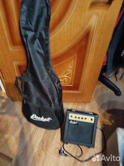 Гитара rocket с усилителем