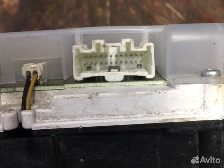 Панель приборов Mazda 3