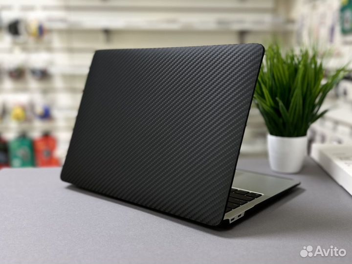 Чехол на MacBook Pro 13 (2016-2022)