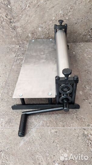 Тестораскаточная машина ручная