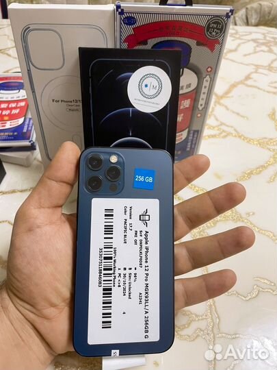 iPhone 12 Pro, 256 ГБ