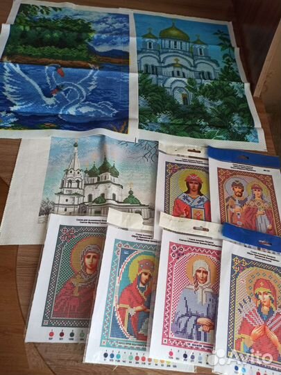 Бисер 21 расцветка. Вышивка