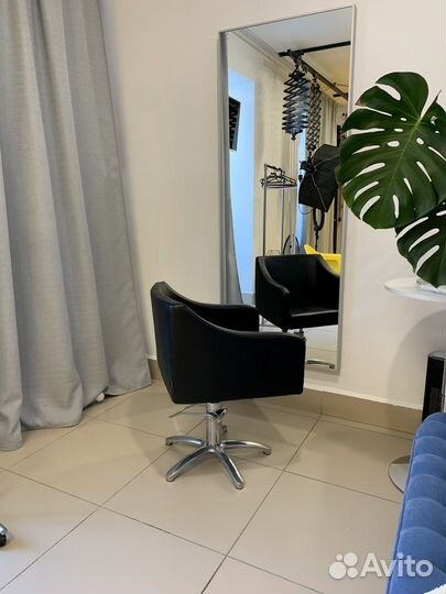 Кресло парикмахерское