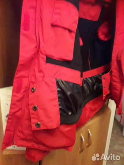 Спортивная куртка