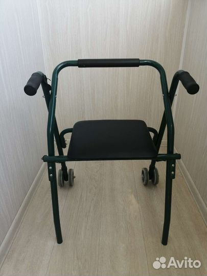 Ходунки для взрослых на колесах