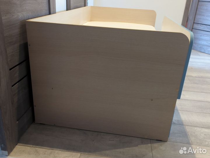 Кровать детская с матрасом