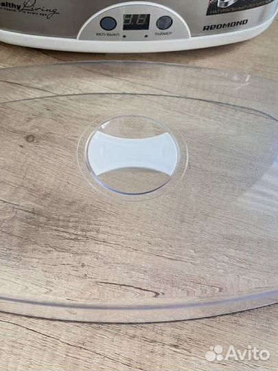 Йогуртница Redmond Rym M5401