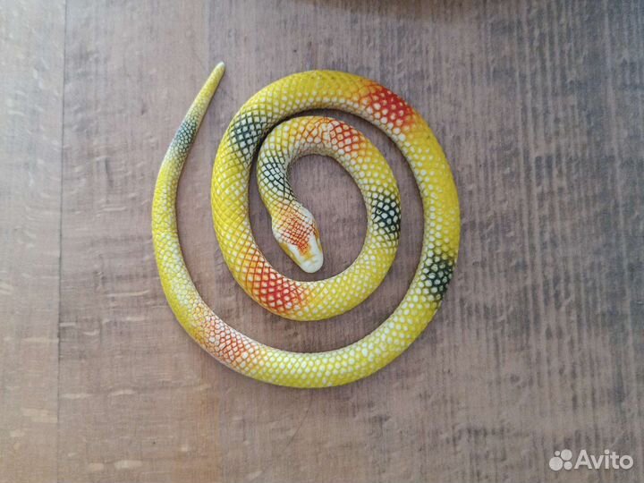 Игрушка Змея