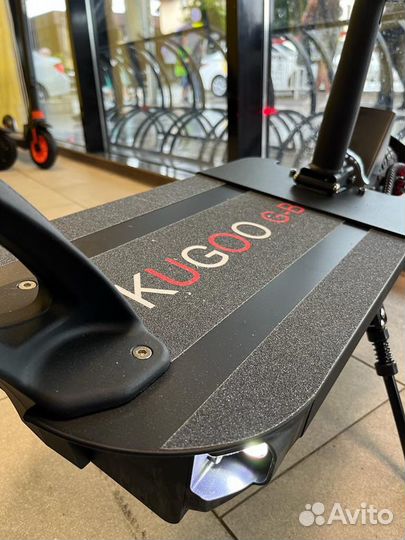 Электроскмокат Kugoo G booster