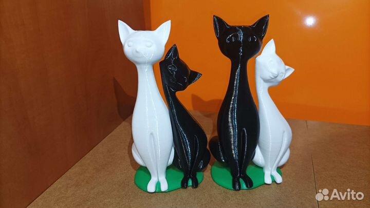 Кот и кошка