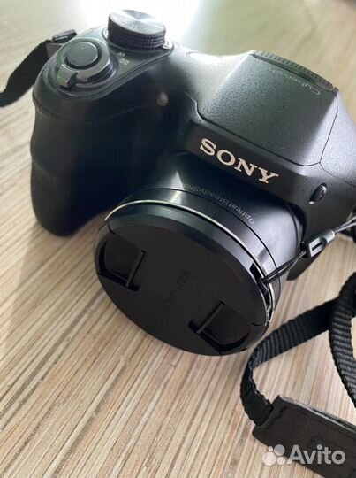 Фотоаппарат Sony DSC -H100