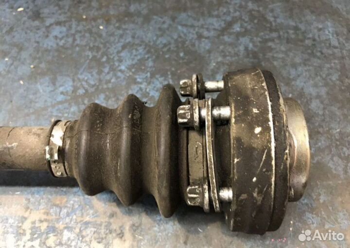 Привод задний правый Bmw 3 E90