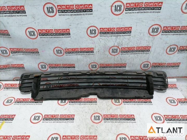 Решетка бамперная toyota prius