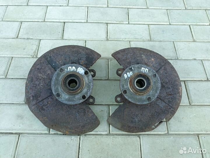 Передние ступицы Audi 80 90 B3