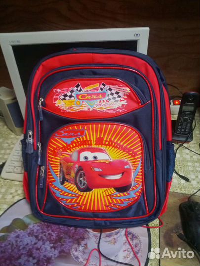 Школьный рюкзак