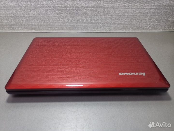 Ноутбук для дома и офиса Lenovo AMD как новый