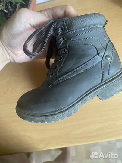 Ботинки демисезонные для девочки 26 размер