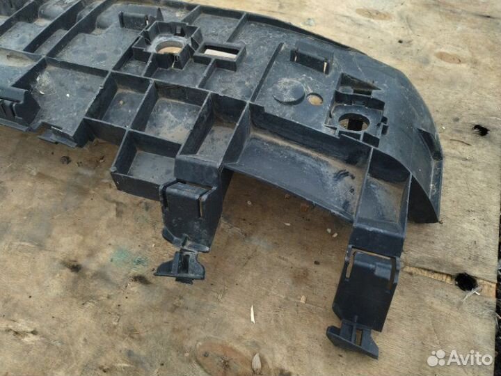 Усилитель бампера задний Volvo S60