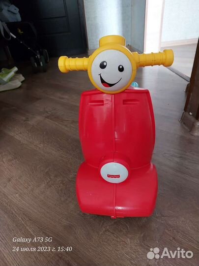 Машинка-каталка игрушки