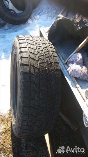 Bridgestone Blizzak DM-V1 265/65 R17