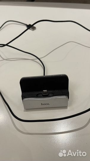 Док станция для iPhone
