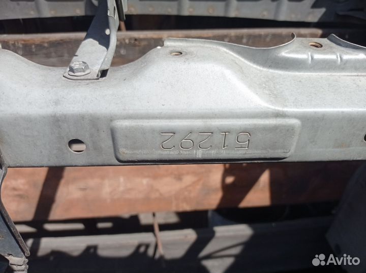 Радиатор toyota premio