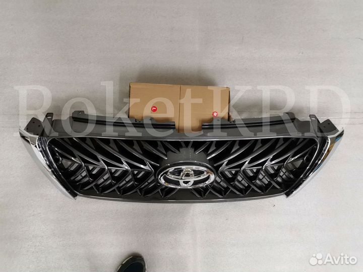 Решетка Toyota Land Cruiser Prado 150 13-17 г TRD
