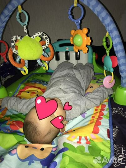 Развивающий коврик