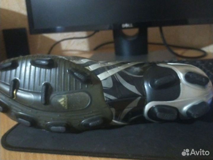 Бутсы Adidas Predator Powerswerve FG