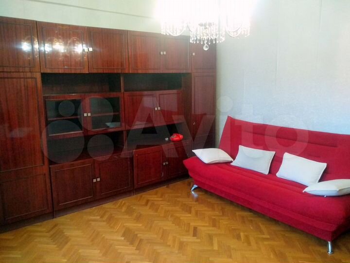 2-к. квартира, 56 м², 3/5 эт.