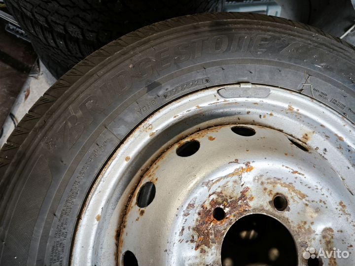 Bridgestone Ecopia EP850 215/65 R16