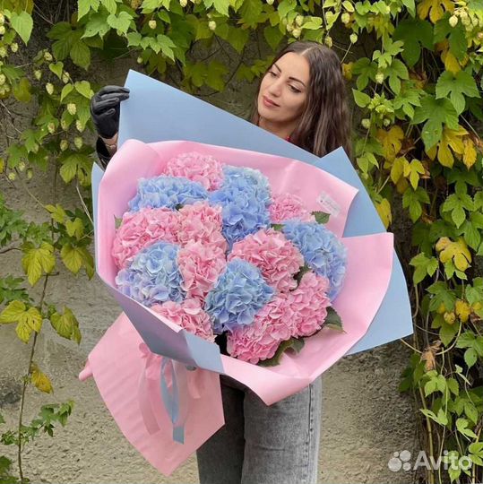 Букет цветов Гортензия