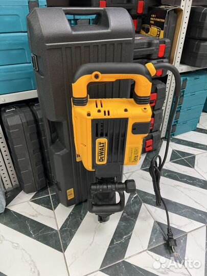 Отбойный молоток dewalt (1850w 50j) в кейсе