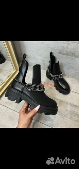 Ботинки женские