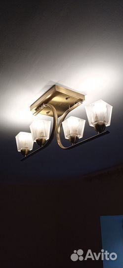 Люстра потолочная бу