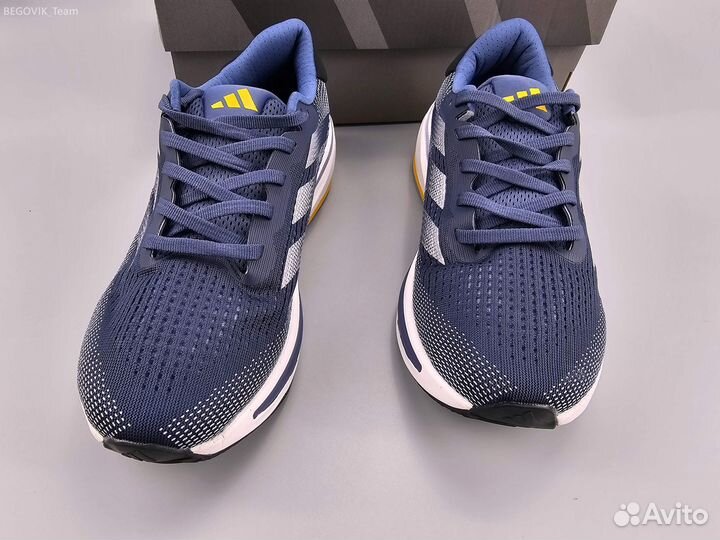 Беговые кроссовки adidas supernova rise