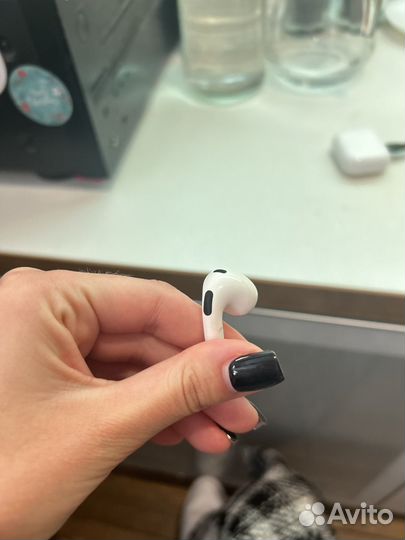 Наушники earpods 3 (правый)