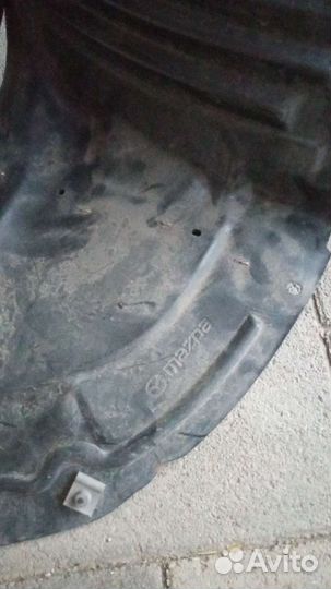 Подкрылки Mazda 3 BL