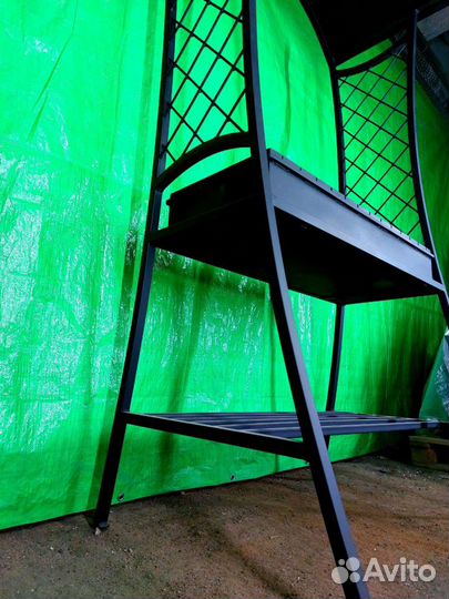 Мангал с крышей