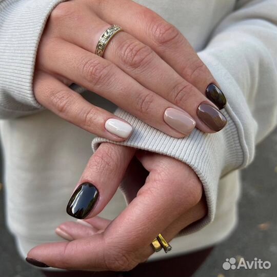 Маникюр, наращивание ногтевой пластины