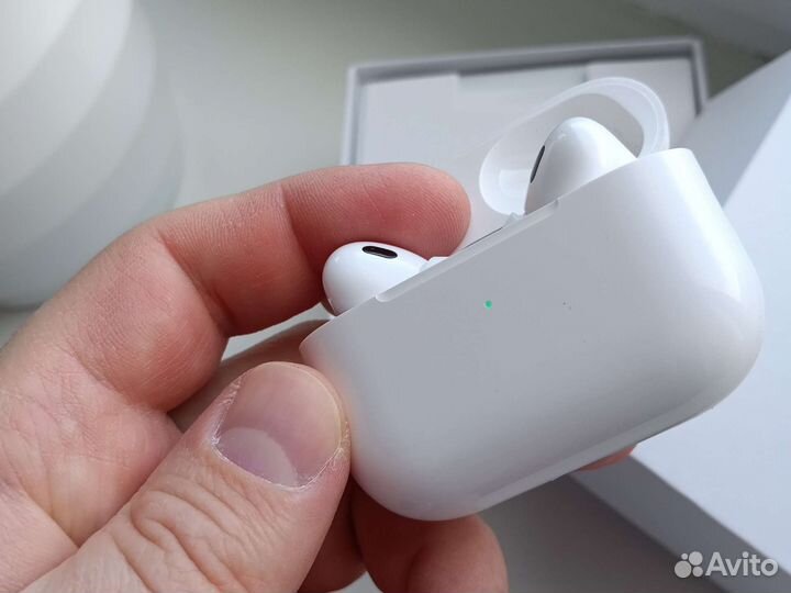 Беспроводные наушники airpods pro (2 поколение)