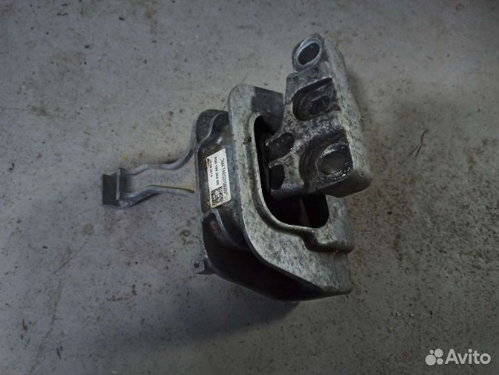 5Q0199262BE Опора двигателя правая VW Golf 7