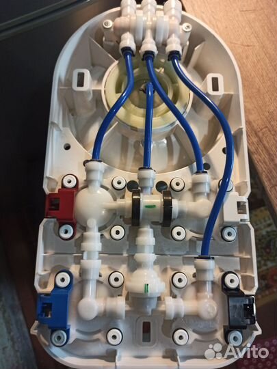 Фильтр Аквафор DWM на запчасти