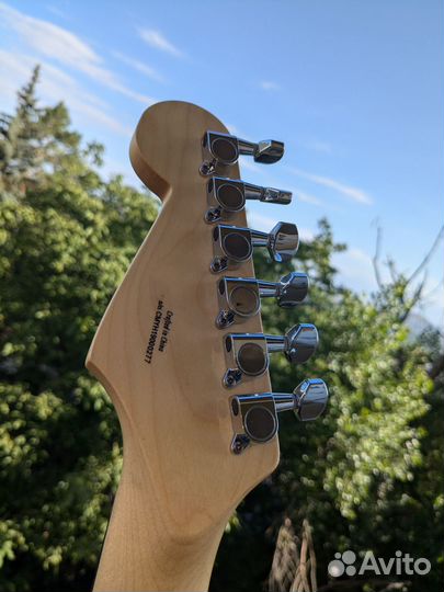 Электрогитара Fender Stratocaster