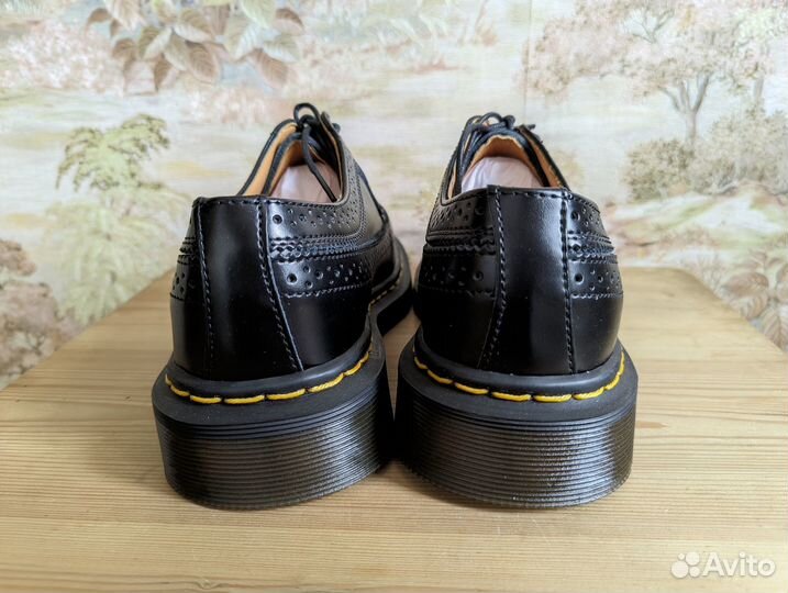 Ботинки Dr. Martens 3989 Brogue в чёрном цвете