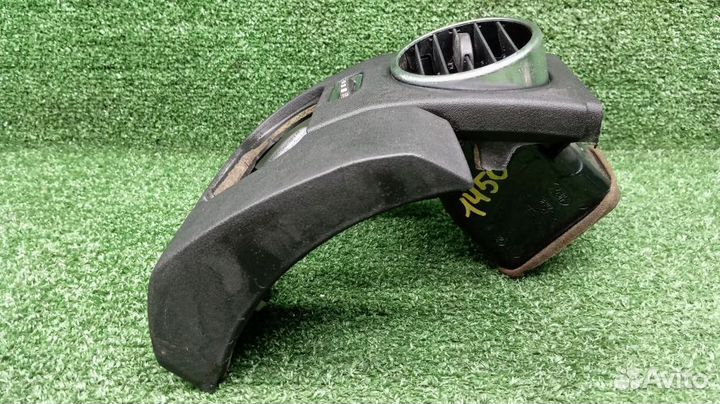 Накладка на торпеду Land Rover Discovery 4 Левая